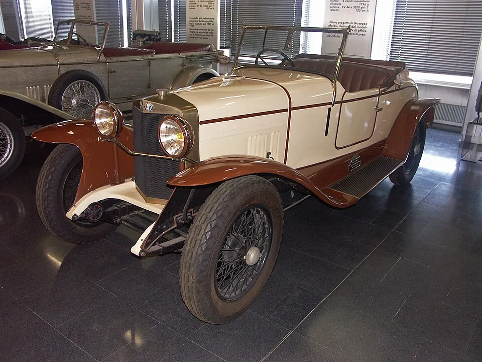 Alfa Romeo RM