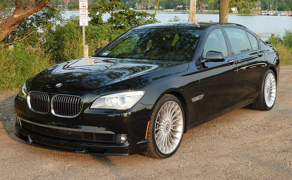 Alpina B7