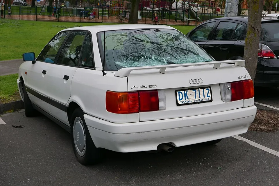 Audi 80 (4th gen)