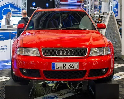 Audi RS4 (4th gen)