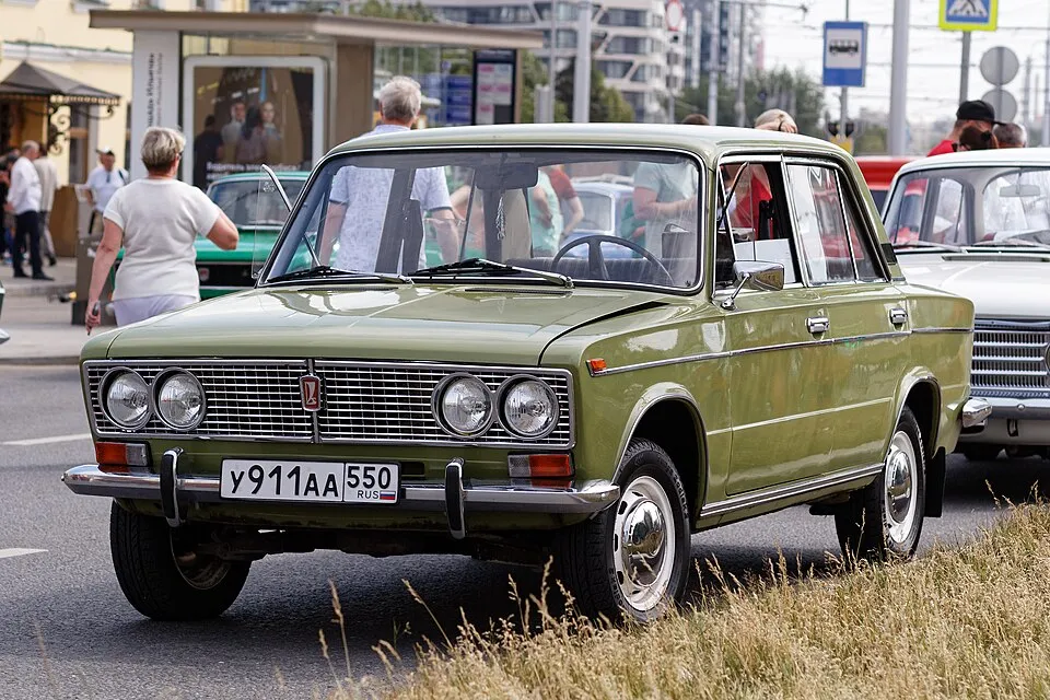 AvtoVAZ VAZ-2103