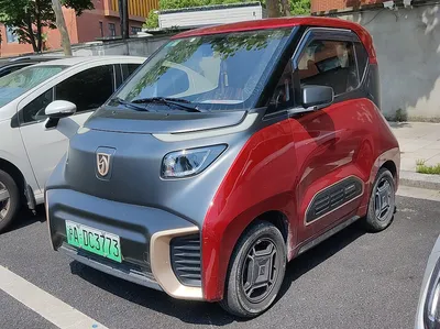 Baojun E200