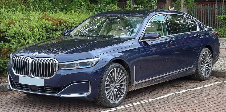 BMW 7 Series (G11/G12)