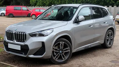 BMW iX1