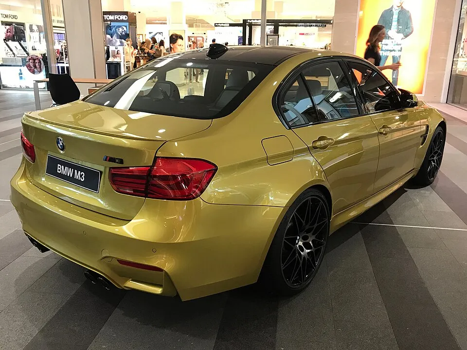 BMW M3 (5th gen)