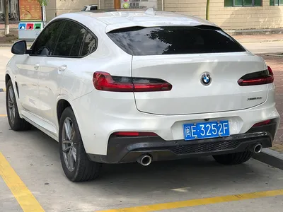 BMW X4 (G02)
