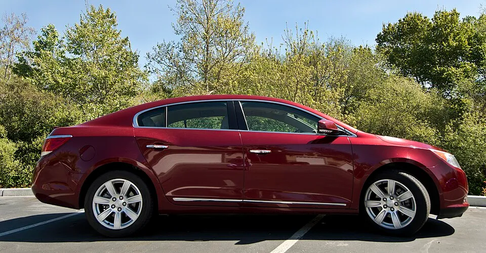 Buick LaCrosse (2nd gen)
