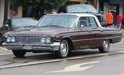 Buick LeSabre (2nd gen)