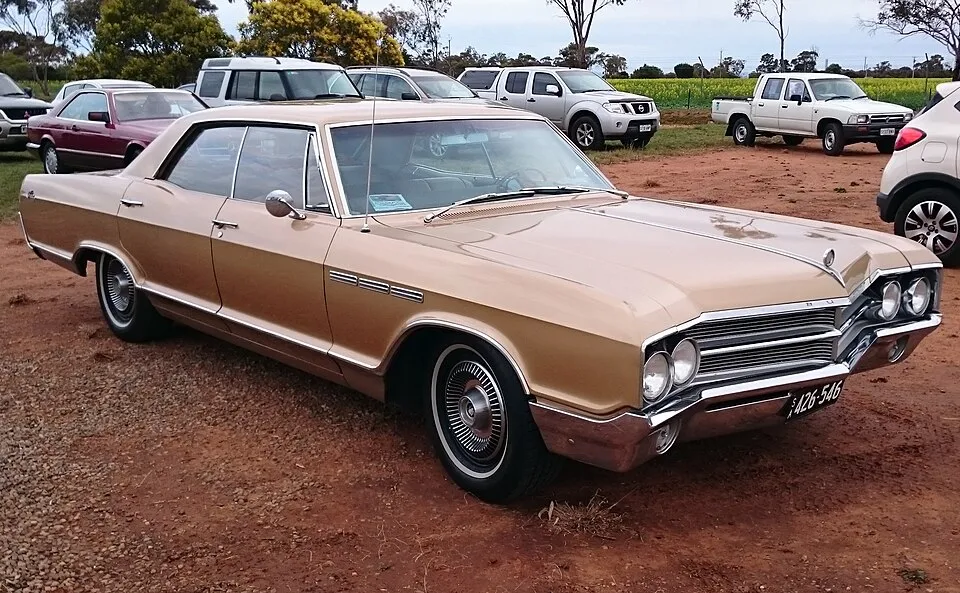 Buick LeSabre (3rd gen)