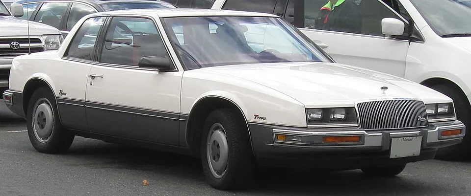 Buick Riviera (7th gen)