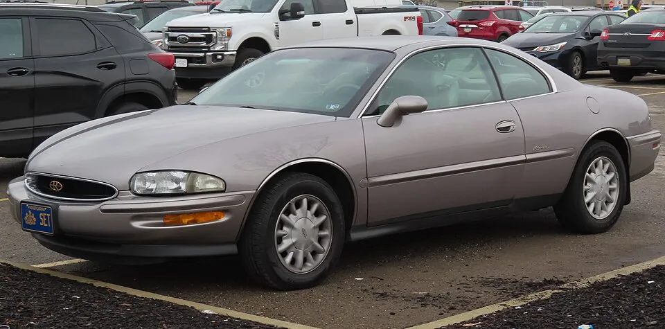 Buick Riviera (8th gen)