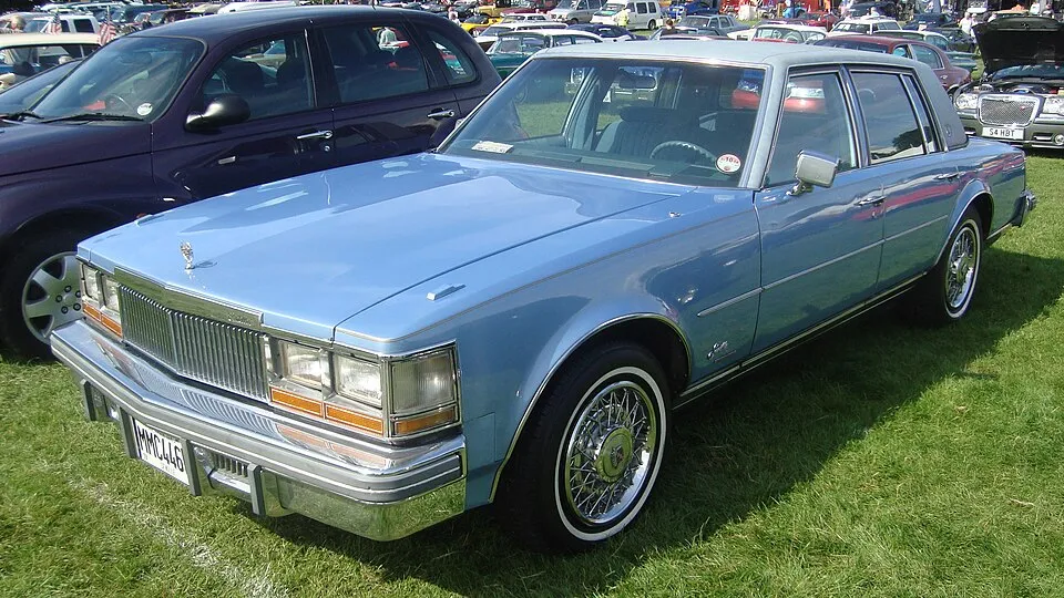 Cadillac Seville (1st gen)
