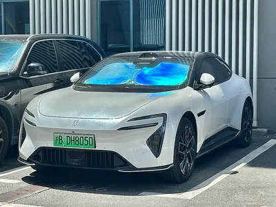 Changan Avatr 06
