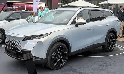 Chery Omoda C7