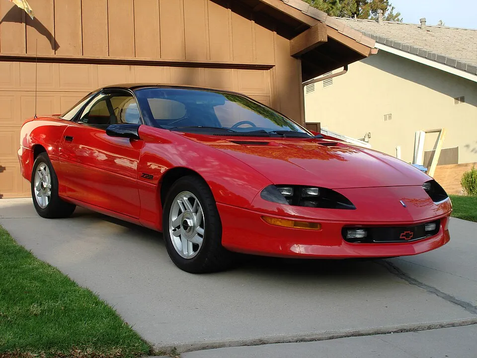 Chevrolet Camaro (4th gen)