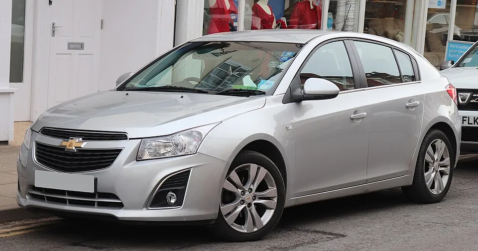 Chevrolet Cruze (J300)