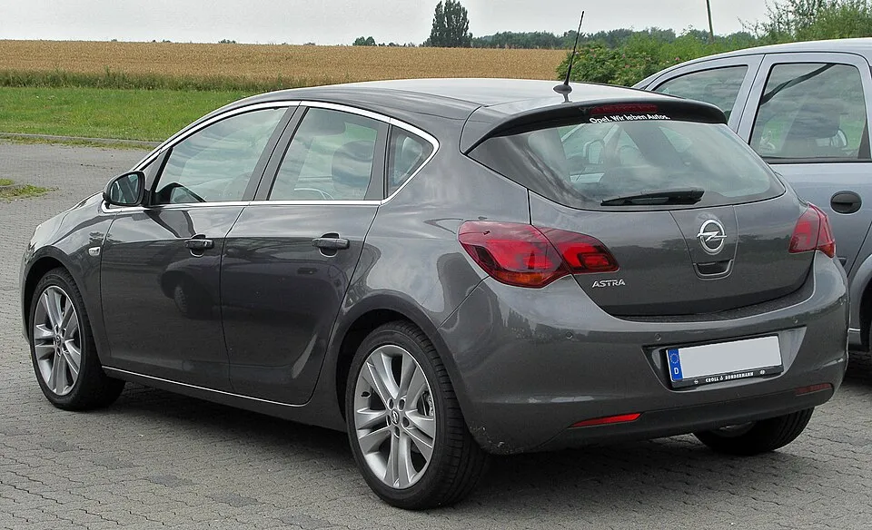 Chevrolet Viva (Astra J – P09)
