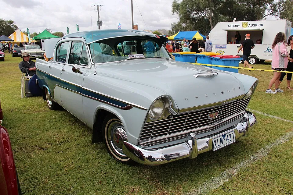 Chrysler Royal (1st gen)