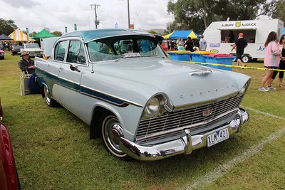 Chrysler Royal (1st gen)