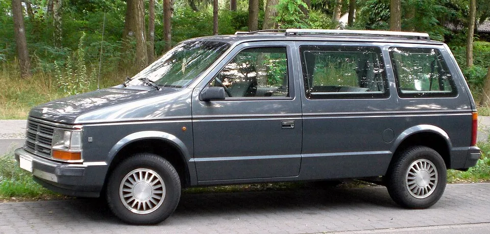 Chrysler Voyager (1st gen)