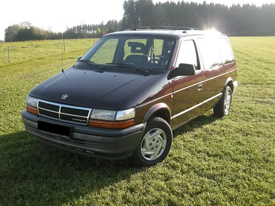 Chrysler Voyager (2nd gen)