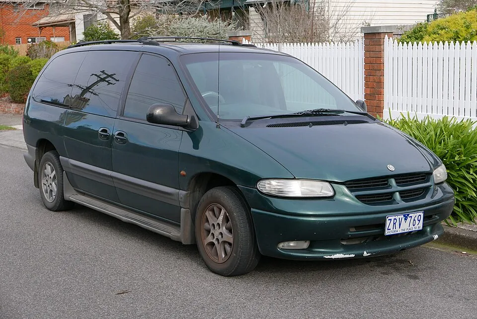 Chrysler Voyager (3rd gen)