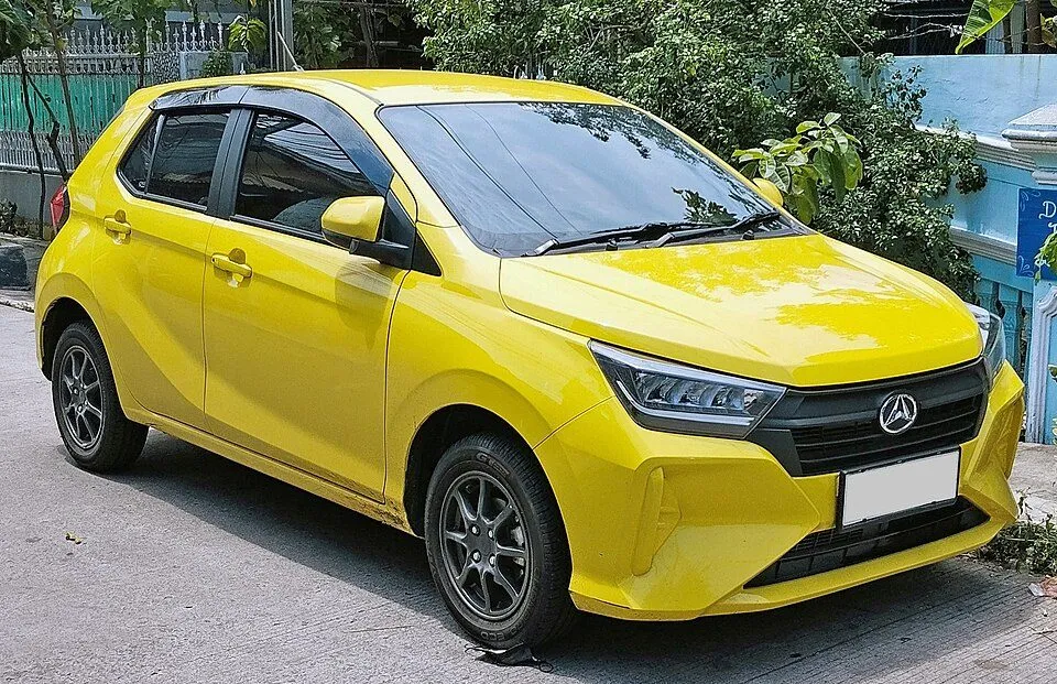 Daihatsu Ayla (A350)