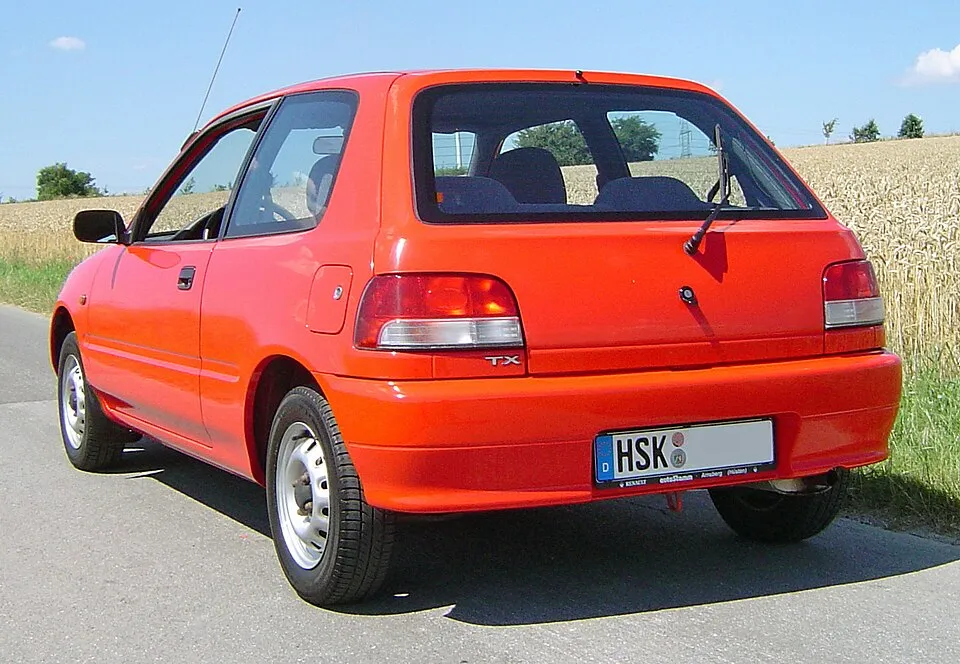 Daihatsu Charade (G200)