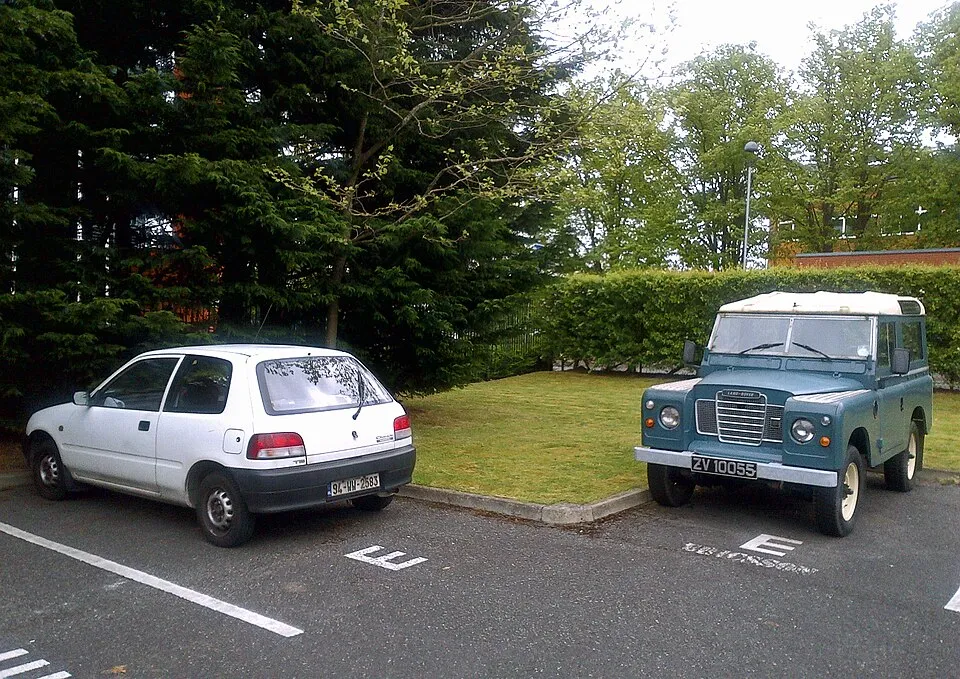 Daihatsu V series