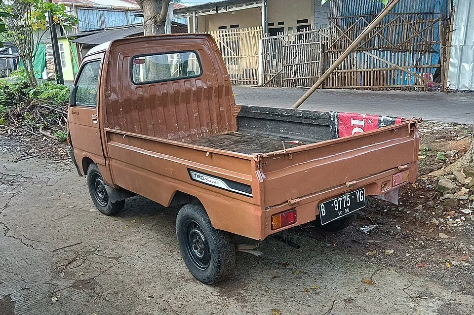 Daihatsu Zebra (S88/S89)