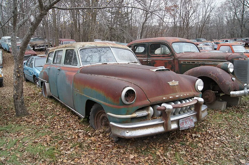 DeSoto Firedome (1st gen)