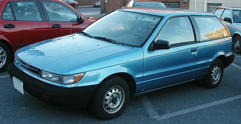 Dodge Colt plimout (4th gen)