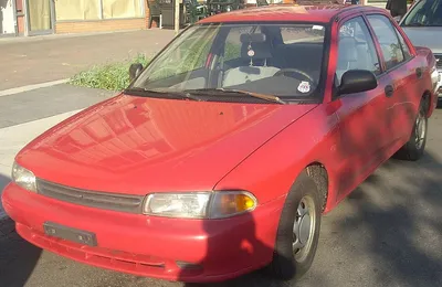 Dodge Colt plimout (7th gen)