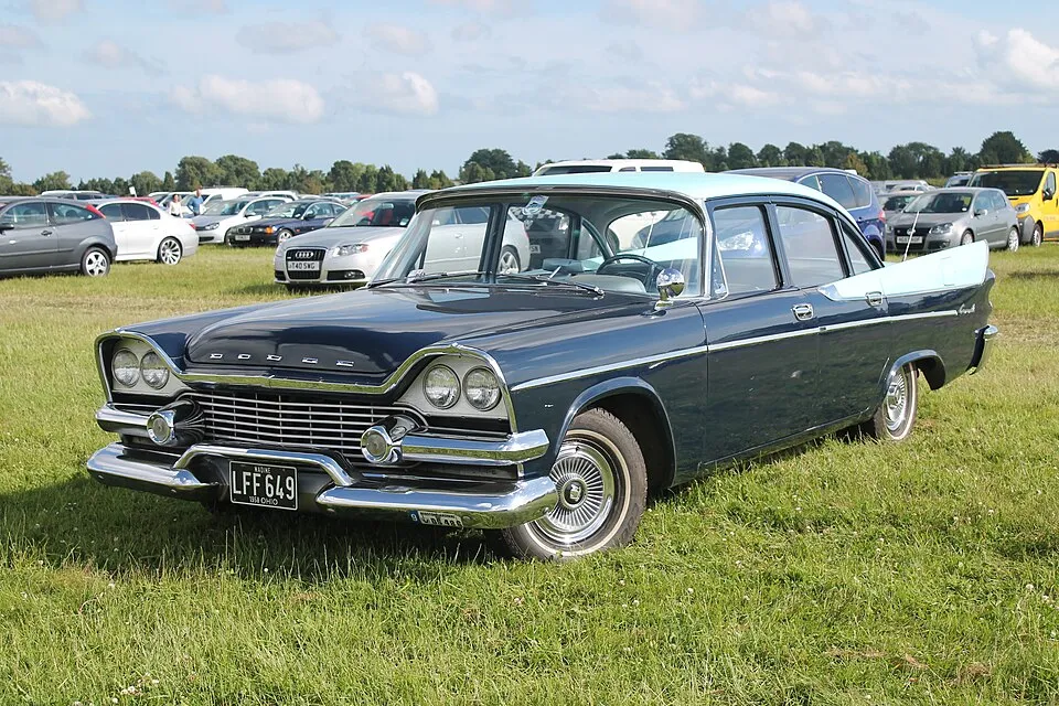 Dodge Coronet (4th gen)