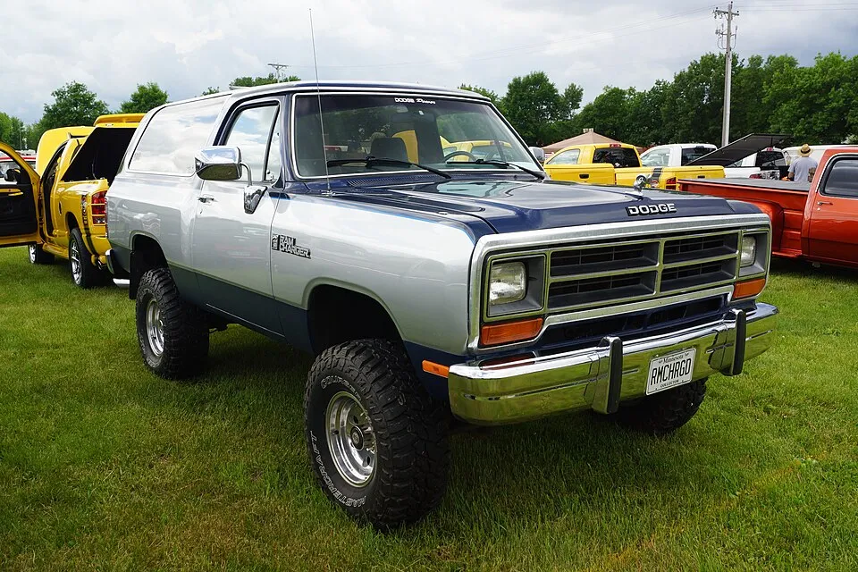 Dodge Ramcharger (2nd gen)