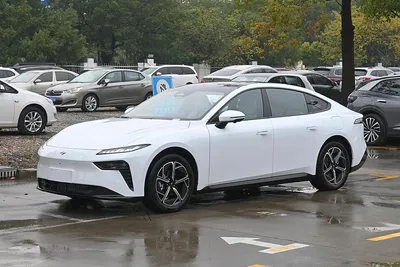 Dongfeng eπ 007