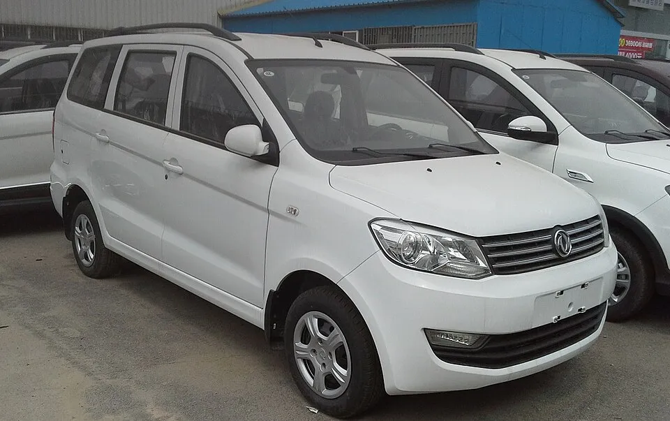 Dongfeng Fengguang 330