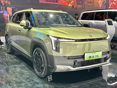 Dongfeng Nammi Nammi 06