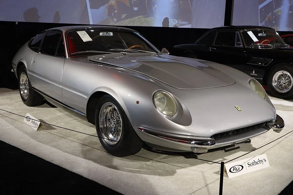 Ferrari 365