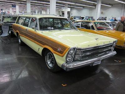 Ford Country Squire (6th gen)