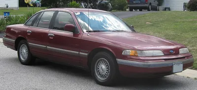 Ford Crown Victoria (EN53)