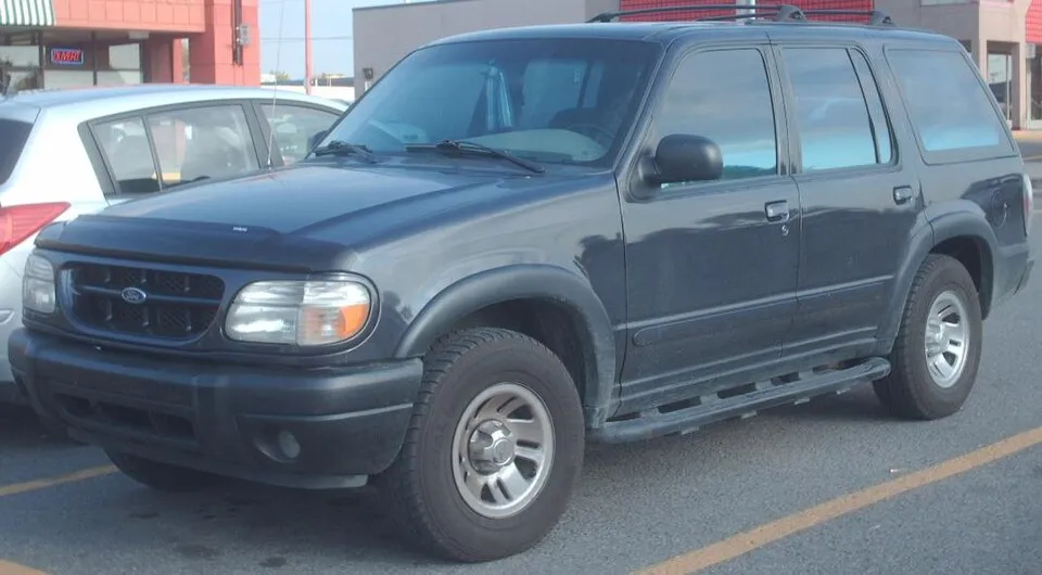 Ford Explorer (UN105/150)