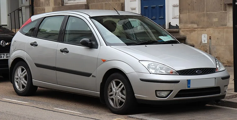 Ford Focus (C170)