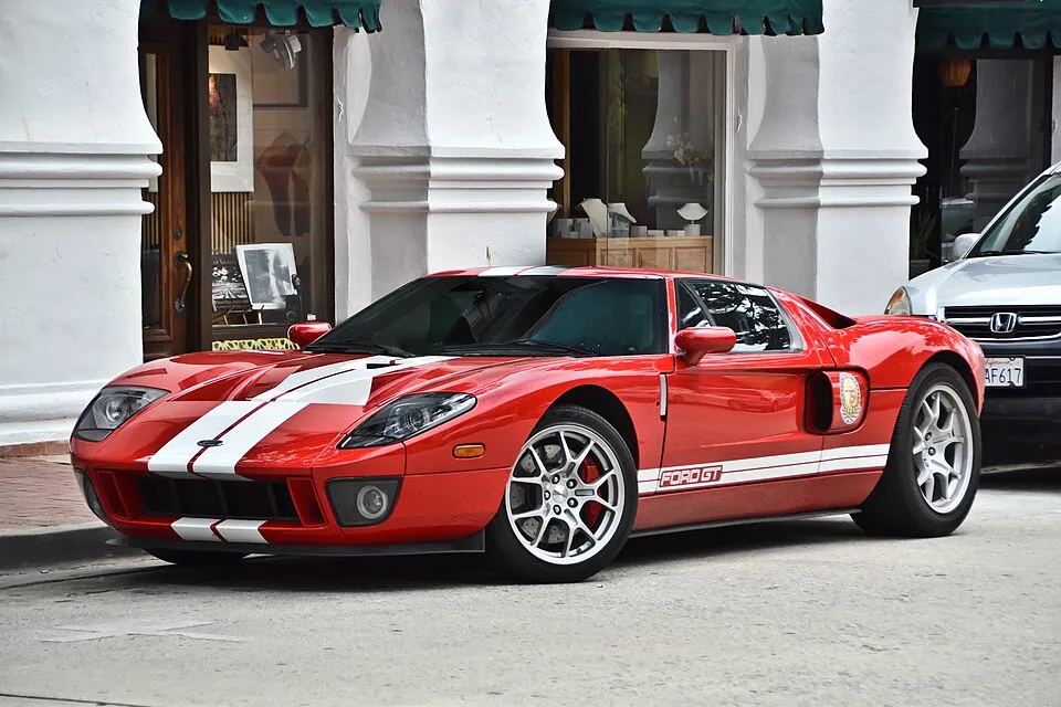 Ford GT (1st gen)