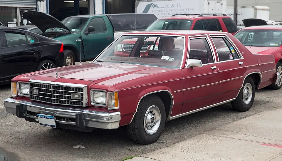 Ford LTD (3rd gen)