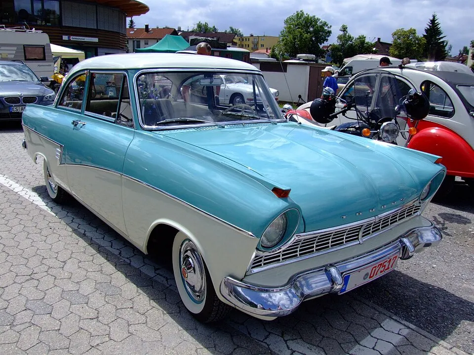 Ford Taunus (P2)
