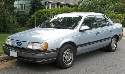Ford Taurus (1st gen)
