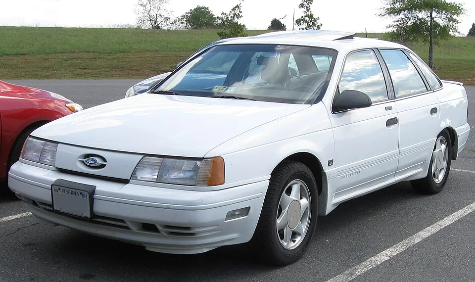 Ford Taurus SHO (1st gen)