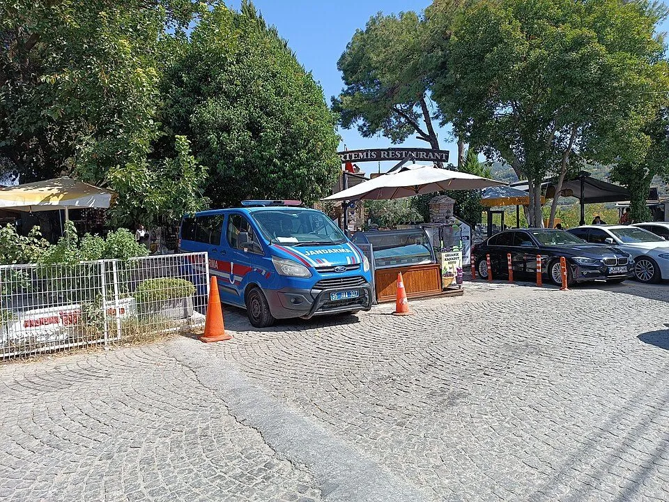 Ford Transit Custom (1st gen)