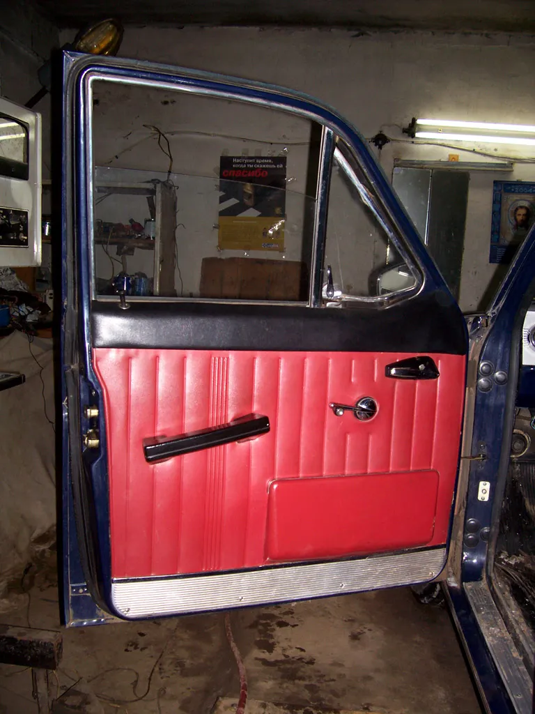 GAZ-24 (2nd gen)